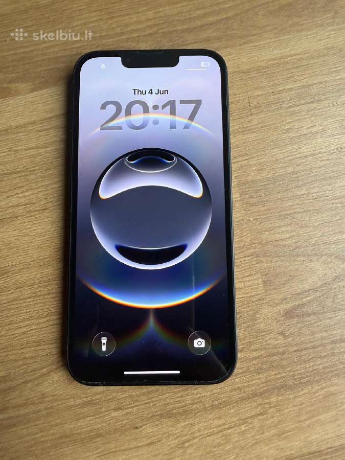 Parduodamas mažai naudotas iPhone 16e