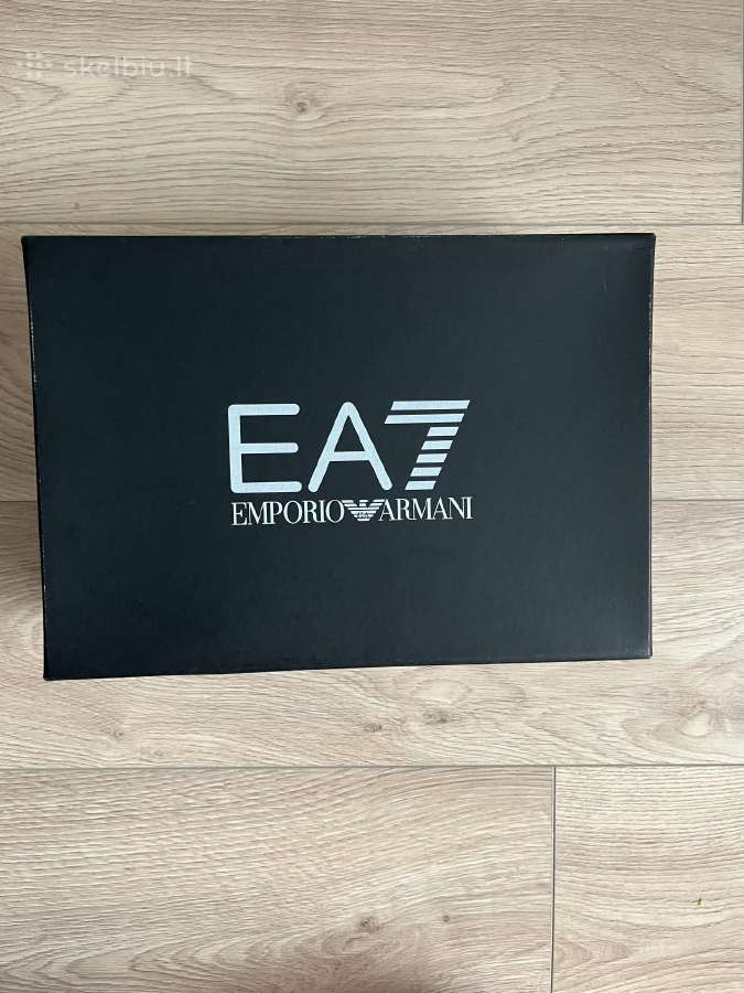 Emporio Armani kėdai - nuotraukos Nr. 6