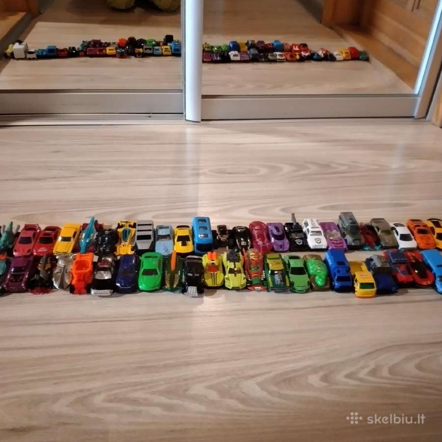 Automobiliu modeliukai