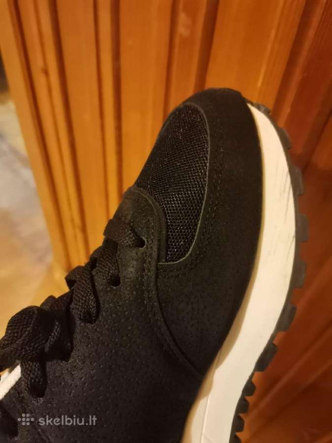 Moteriški sportbačiai. - nuotraukos Nr. 4