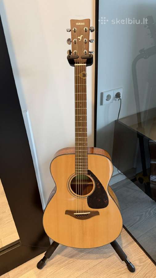 Akustinė Gitara Yamaha Fs800