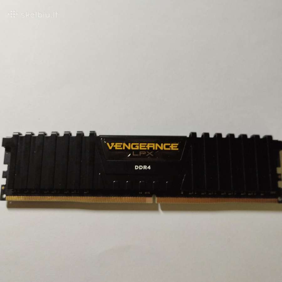 Ddr 4 3000mhz Corsair RAM