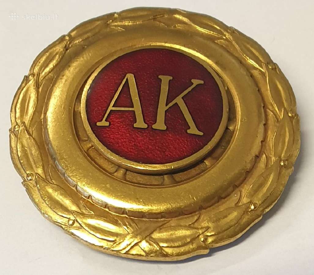Suomija automobilių klubo garbės ženkliukas