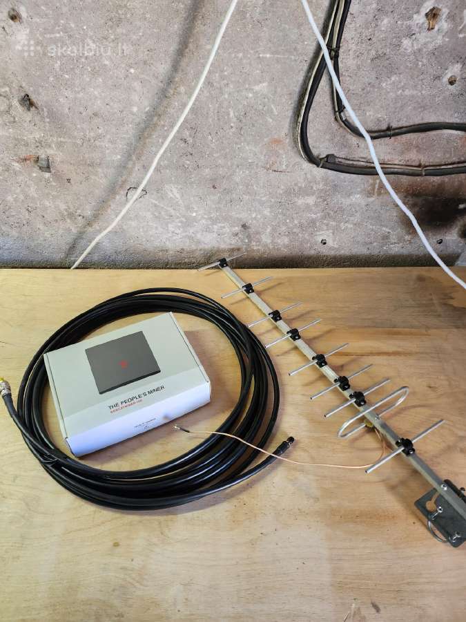 Bobcat Miner 300 + antena + 10m kabelis