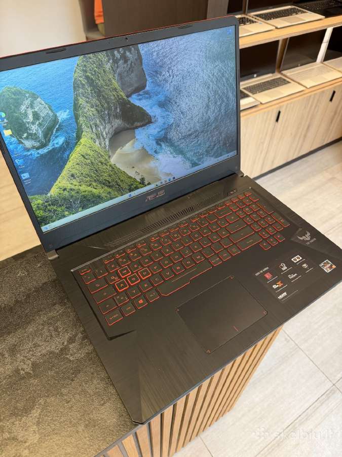 Asus Tuf Gaming Fx705dy 17.3"
