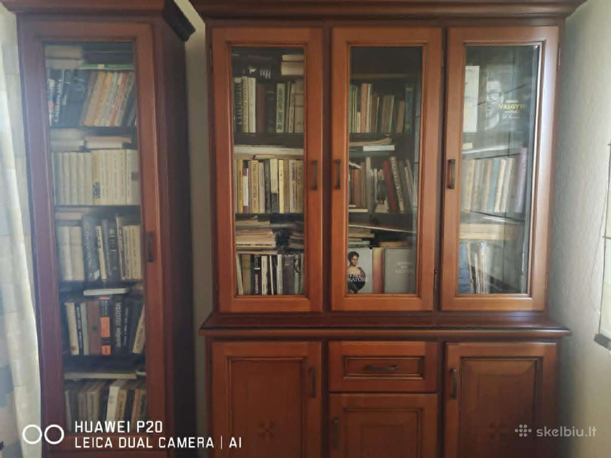 Beveik dovanojamas baldų komplektas
