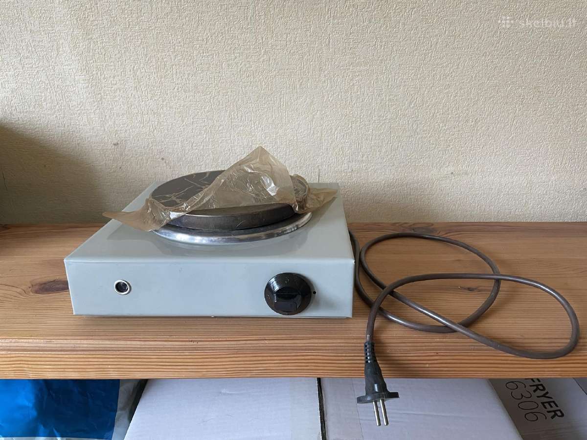 Parduodama nauja elektrinė viryklė