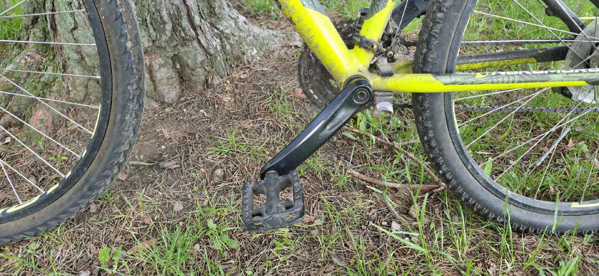 Žaliai juodas MTB dviratis vaikui - nuotraukos Nr. 6