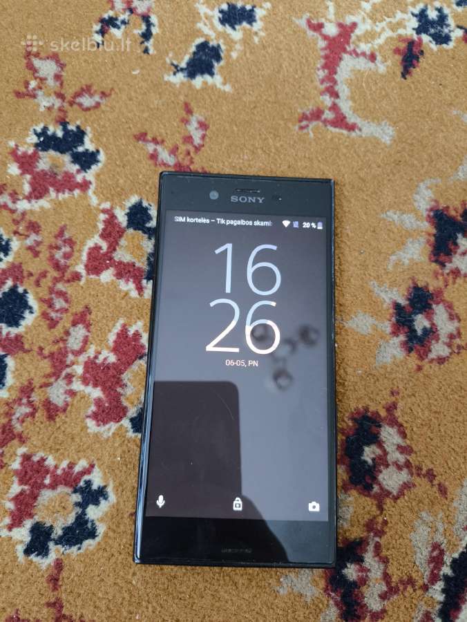 Sony Xperia Xz F8331 telefonas