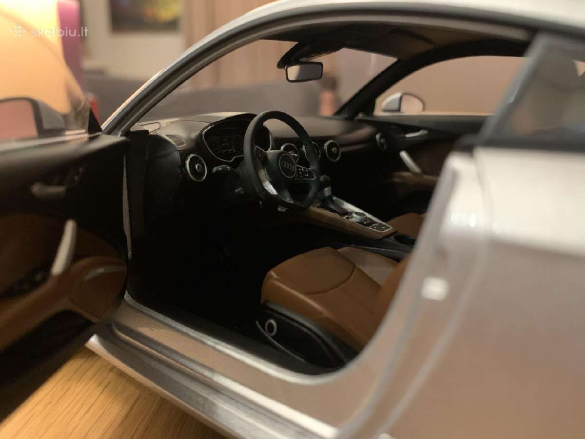 Modelis Minichamps 1:18 Audi TT Coupe Mk3 - nuotraukos Nr. 2