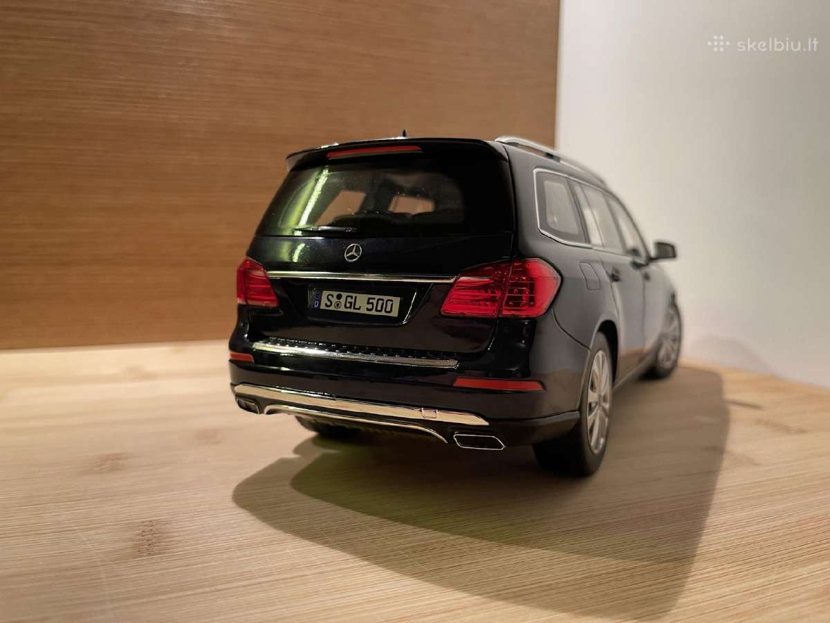 Modelis Norev 1:18 Mercedes-benz Gl - nuotraukos Nr. 2