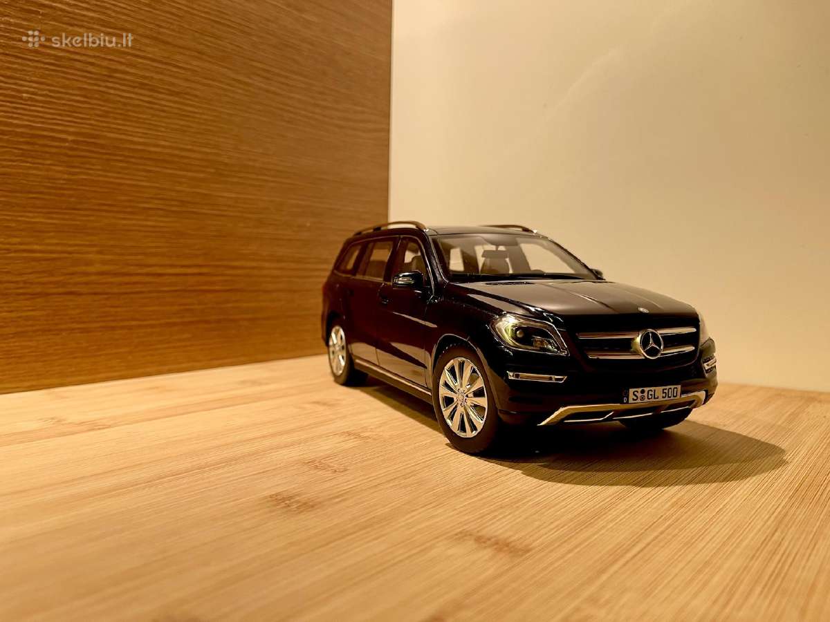Modelis Norev 1:18 Mercedes-benz Gl - nuotraukos Nr. 9