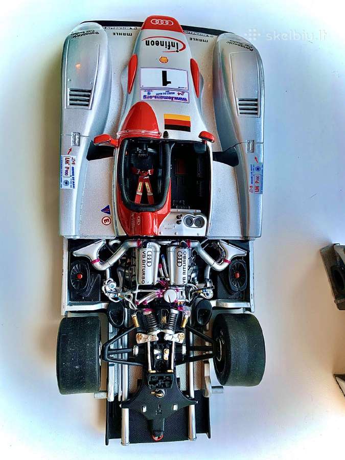 Modelis Maisto 1:18 Audi R8 Le Mans 2001 - nuotraukos Nr. 7
