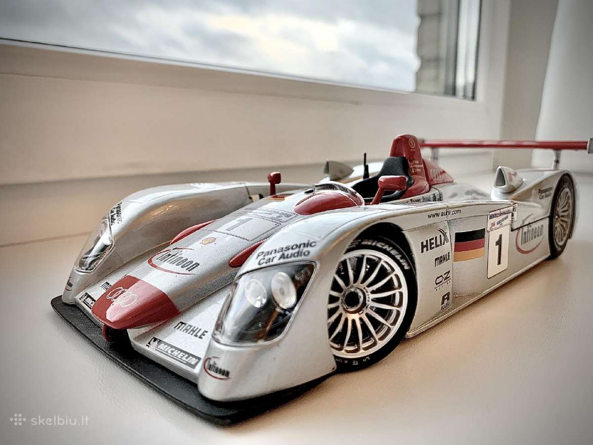 Modelis Maisto 1:18 Audi R8 Le Mans 2001