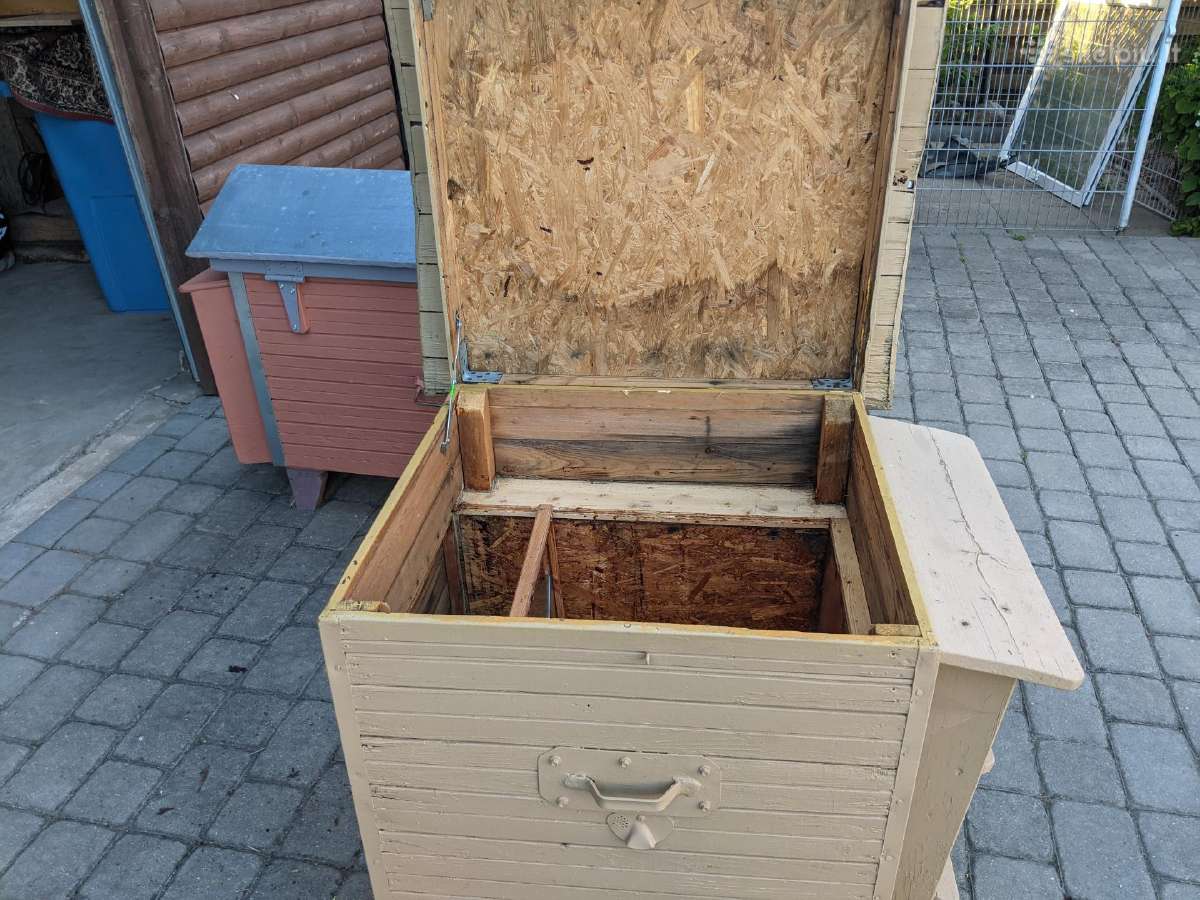 Bičių aviliai - nuotraukos Nr. 10