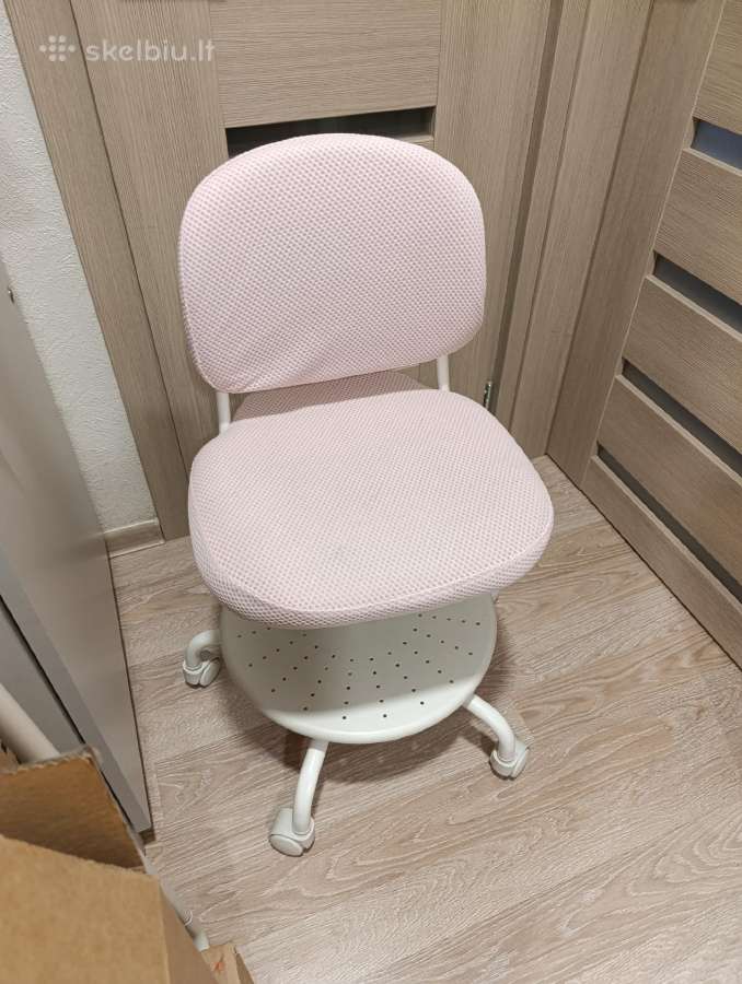 Parduodu vaikišką kėdę Vimund Ikea