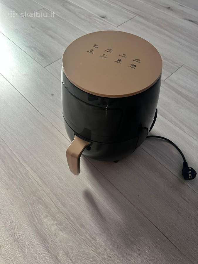 Parduodamas oro gruzdintuvas.