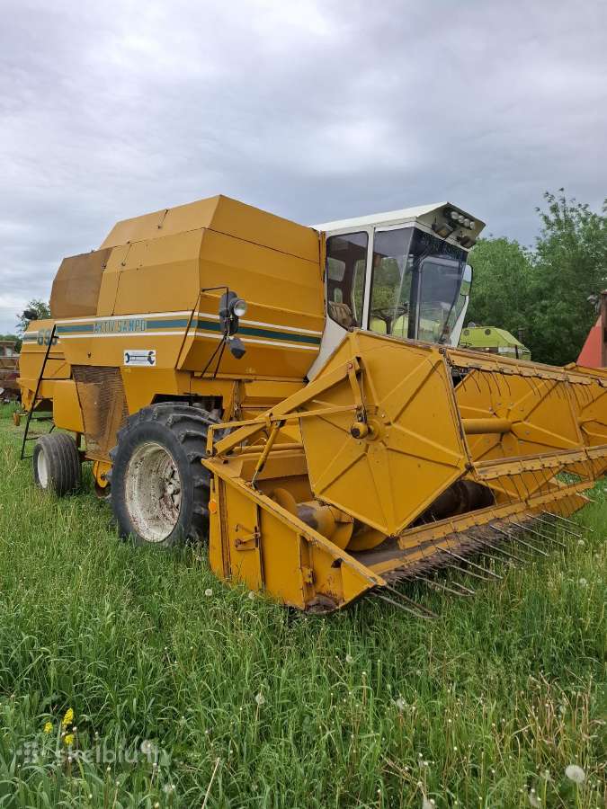 Parduodu sampo 690