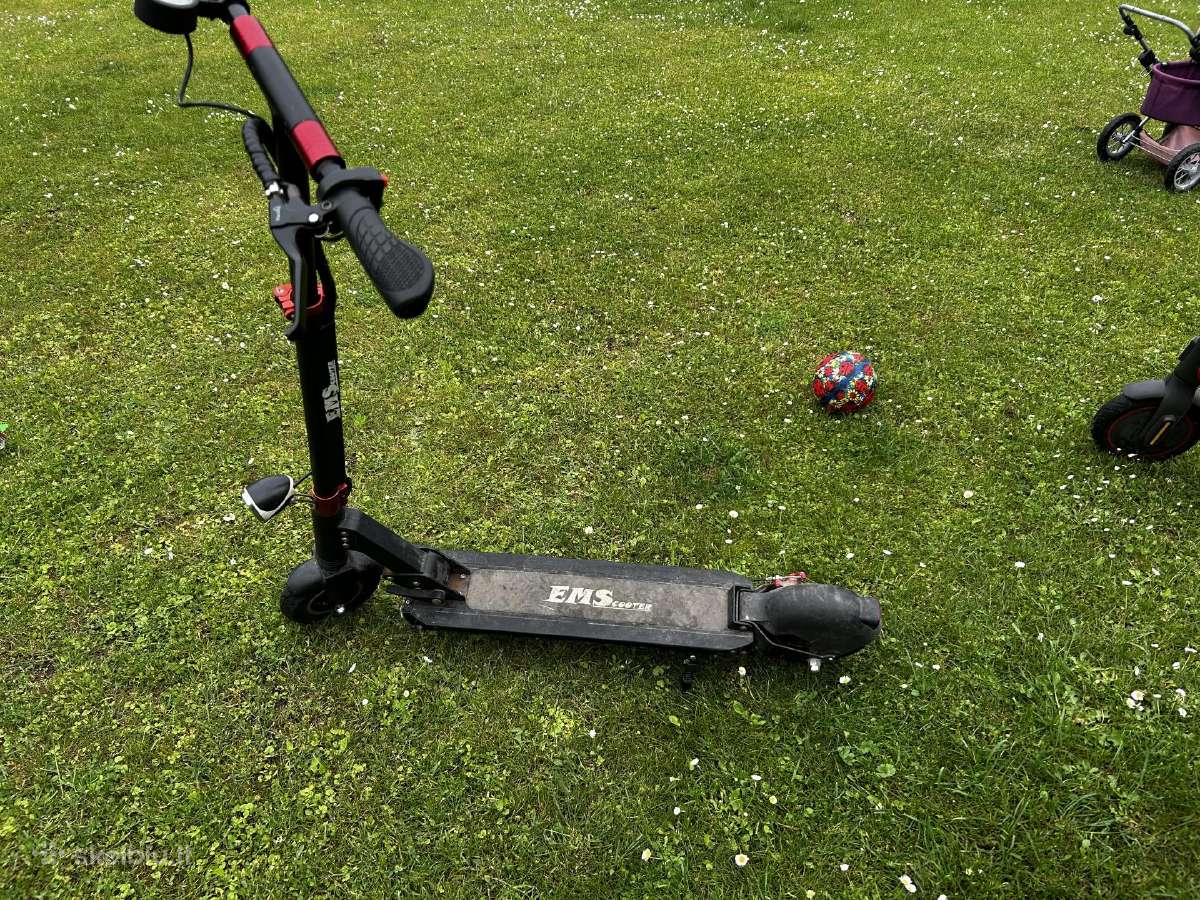 Parduodu Emscooter urbo x1