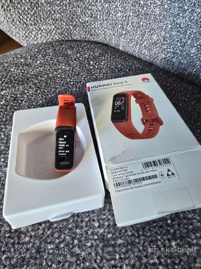 Huawei band 4