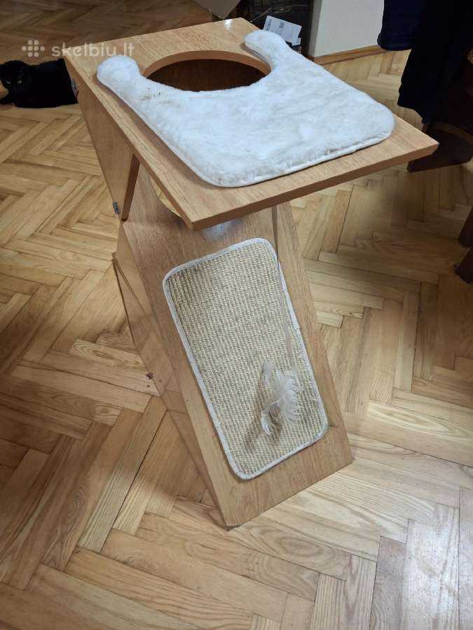 Kačių namelis/draskyklė