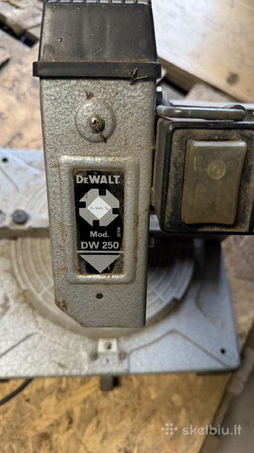 Dewalt skersinio pjovimo staklės - nuotraukos Nr. 5