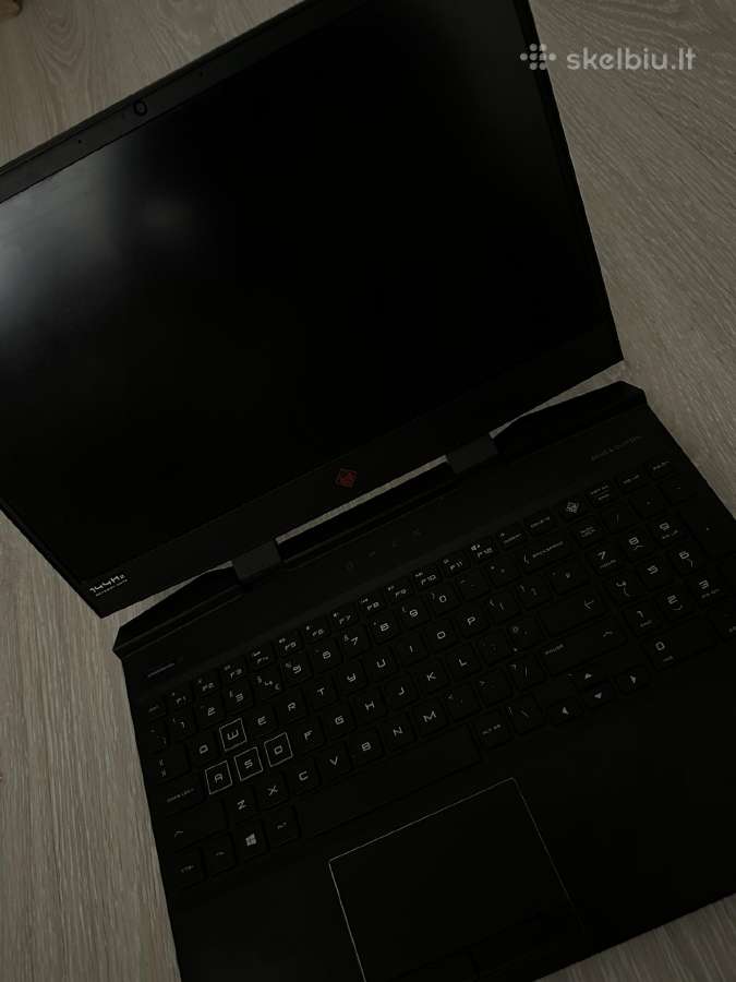 Omen hp 15-dc0001na i5-8300