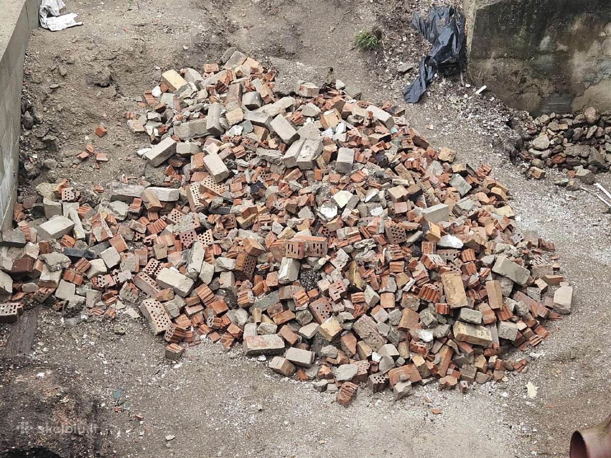 Atiduodamas kokybiškas statybinis gruzas