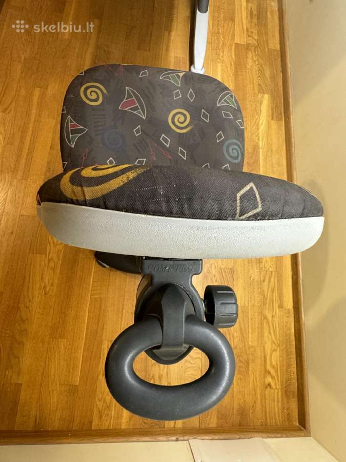 Comfpro ergonominis stalas + reguliuojama kėdė - nuotraukos Nr. 8