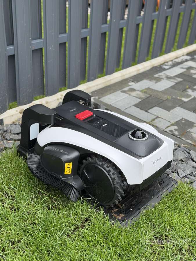 Ecovacs Goat O1200 Lidar Pro