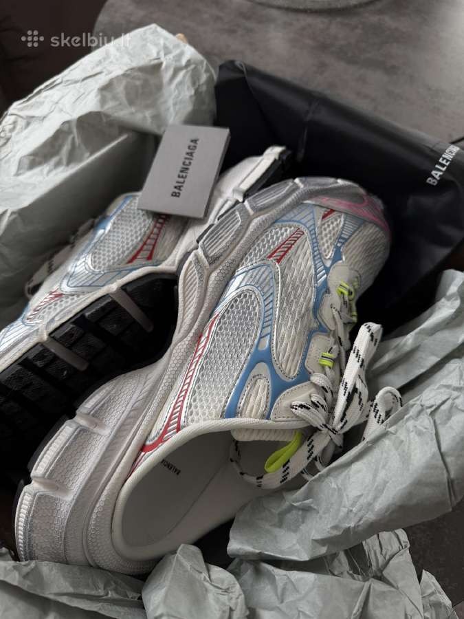 Balenciaga 3xl kedai