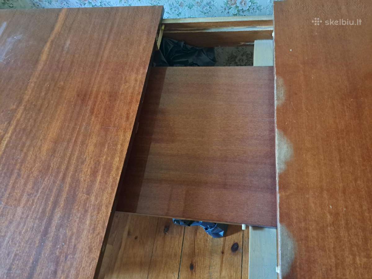 Retro stalas, su prapletimu - nuotraukos Nr. 3