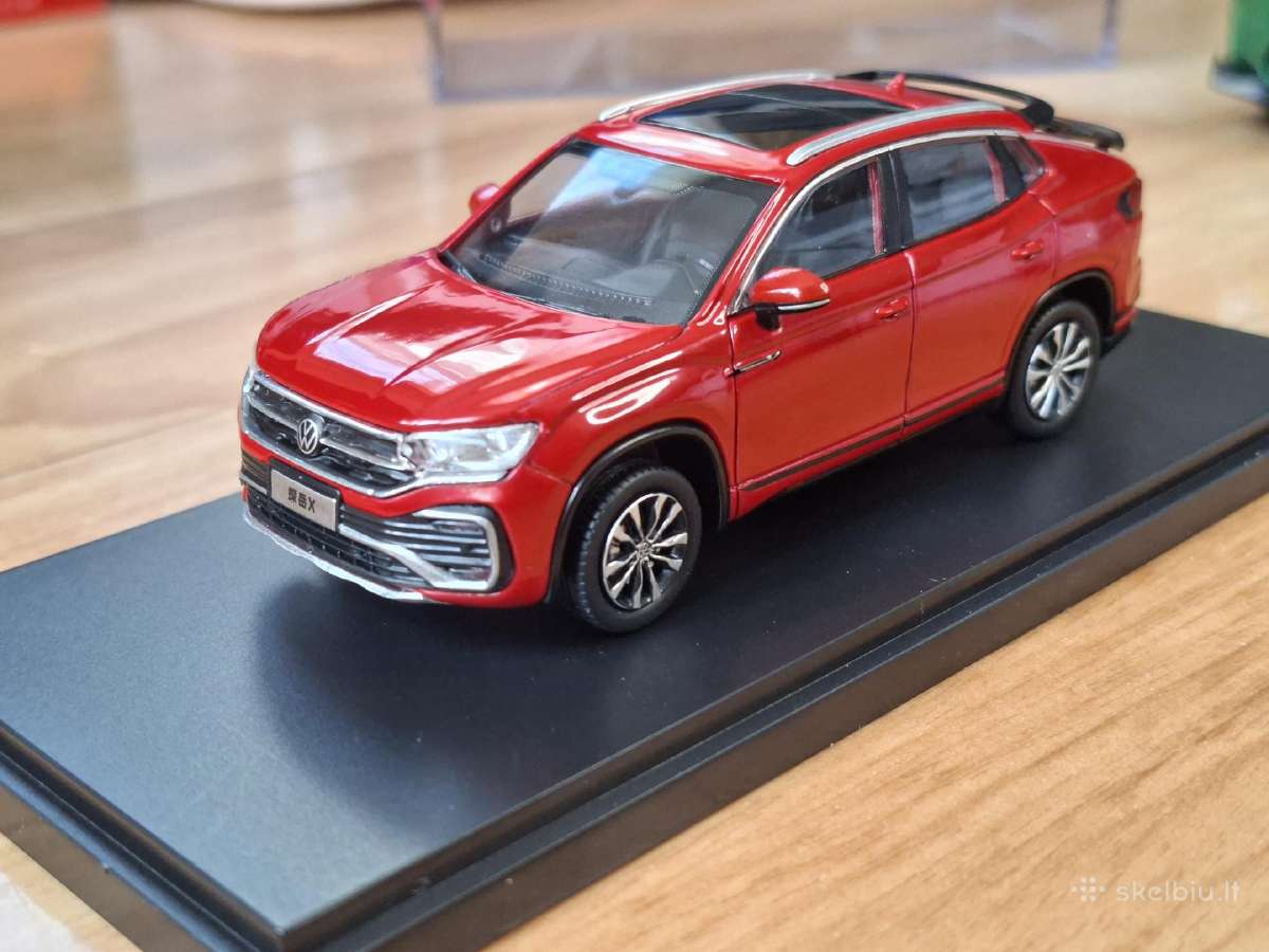 1:43 VW Tayron
