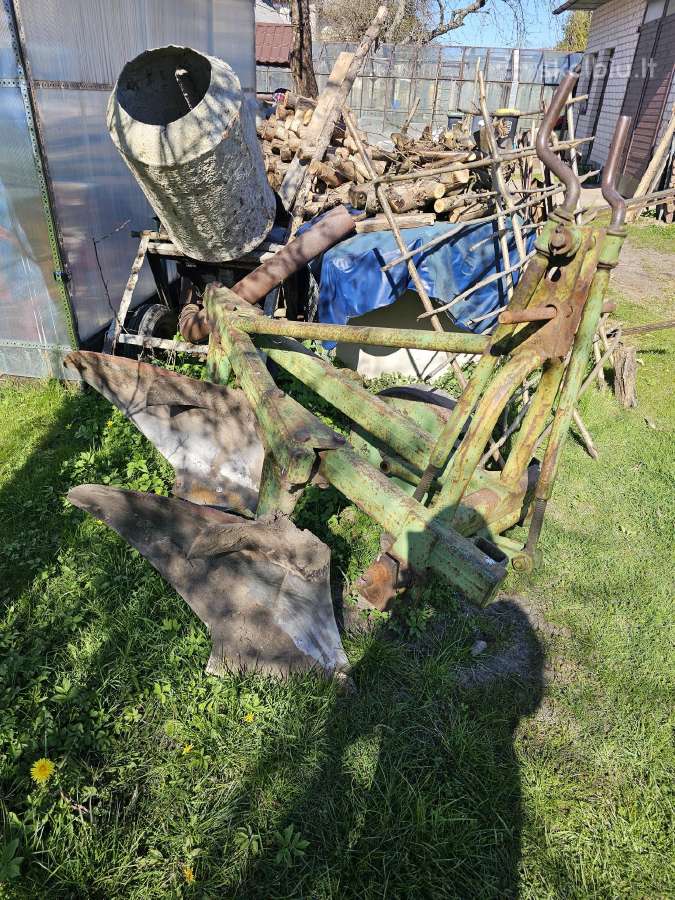 Parduodu T-40 Traktoriu tehniskai tvarkingas. - nuotraukos Nr. 4