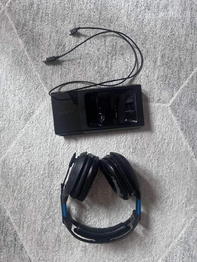 Ausinės Astro A50