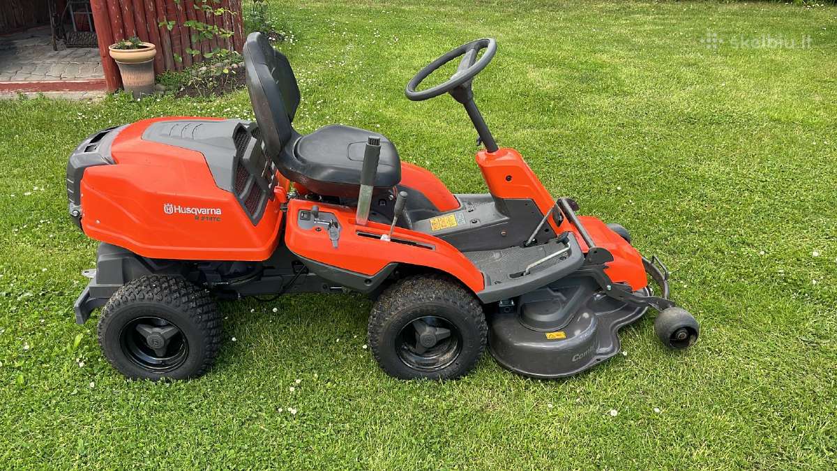 Husqvarna R214tc lengvai dėvėtas