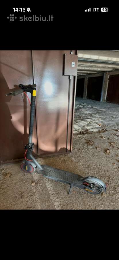 Mi Electric scooter pro 2