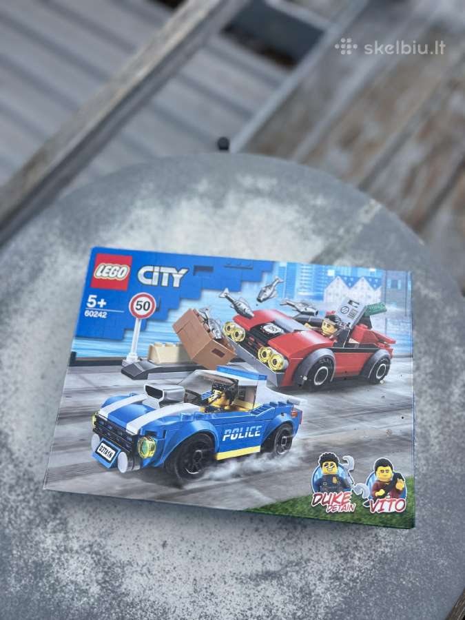 Lego City Police Highway Arrest
