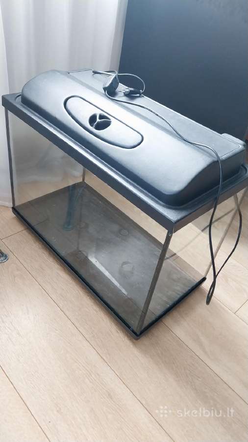 Akvariumas 70 litrų su dekoracijomis
