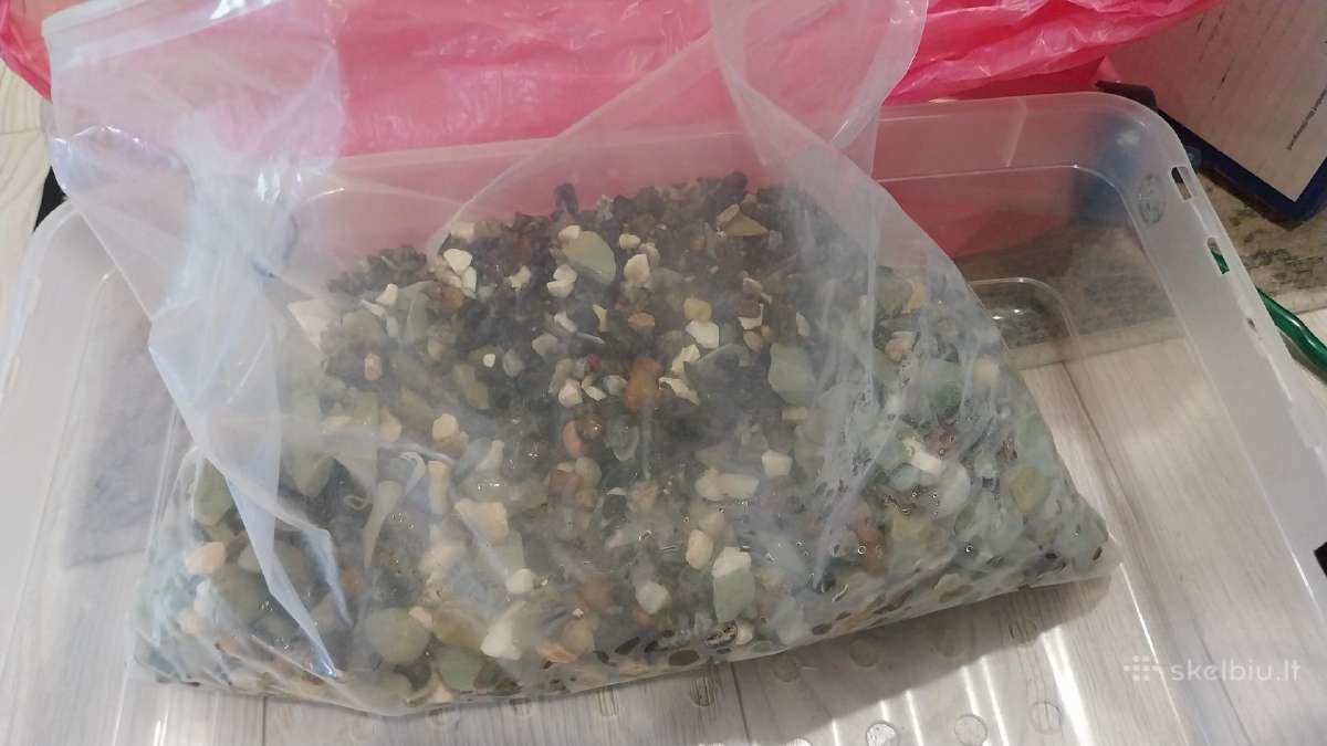 Akvariumas 70 litrų su dekoracijomis - nuotraukos Nr. 5