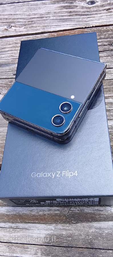 Samsung flip 4