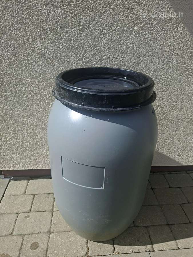 Plastikinė statinė / bačka (su dangčiu)