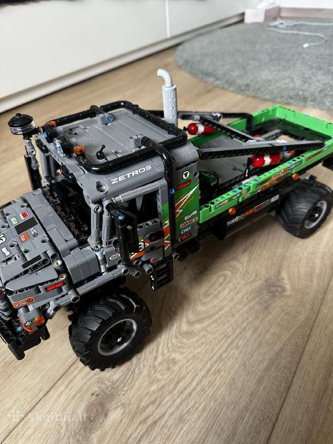 Mercedes-benz sunkvežimio Lego konstruktorius - nuotraukos Nr. 4