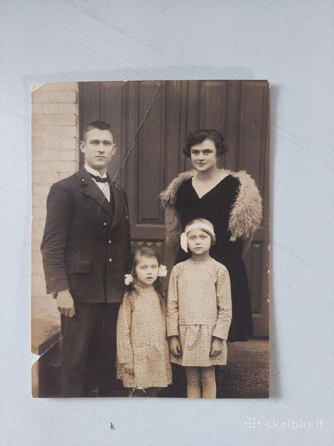 1928 m. nuotrauka