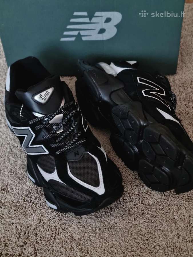 New Balance 9060