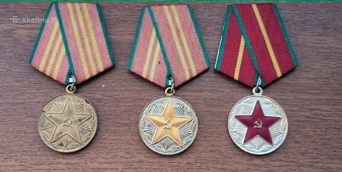 Apdovanojimai už ištarnautus metus