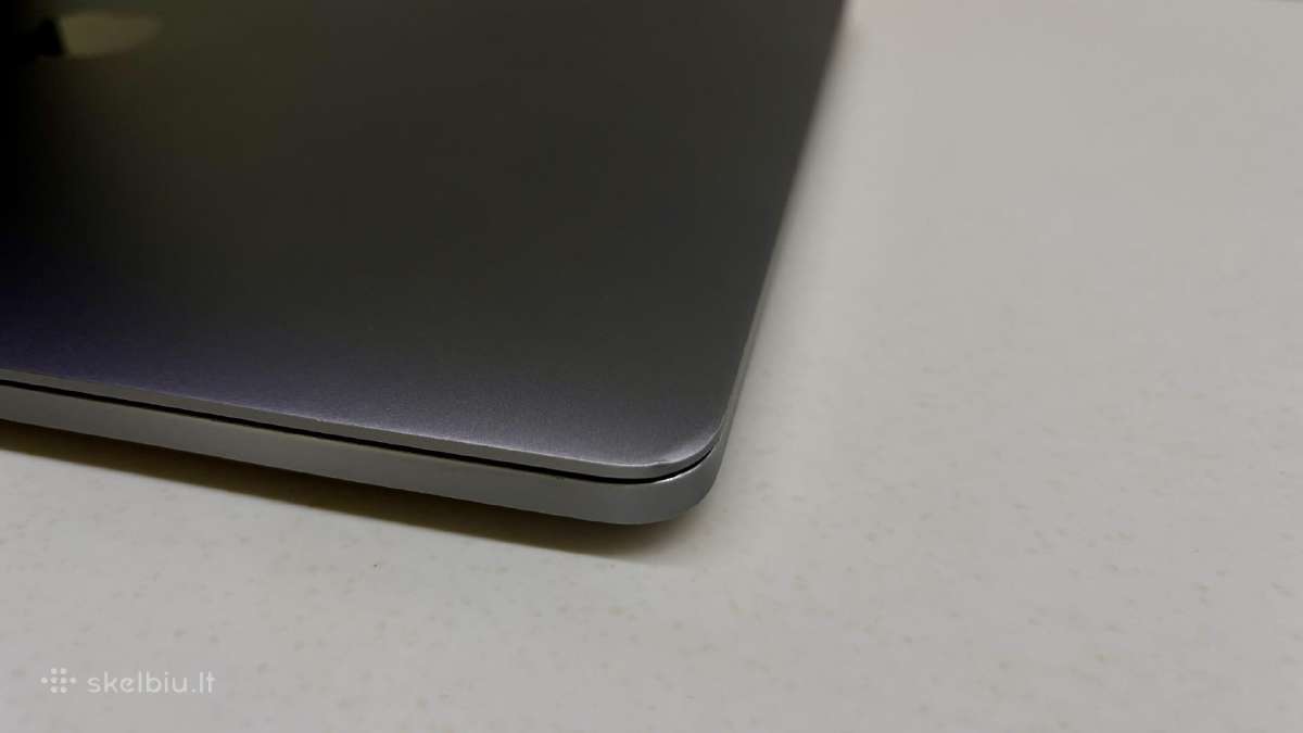 Idealus MacBook Pro 2019 13inch - nuotraukos Nr. 7