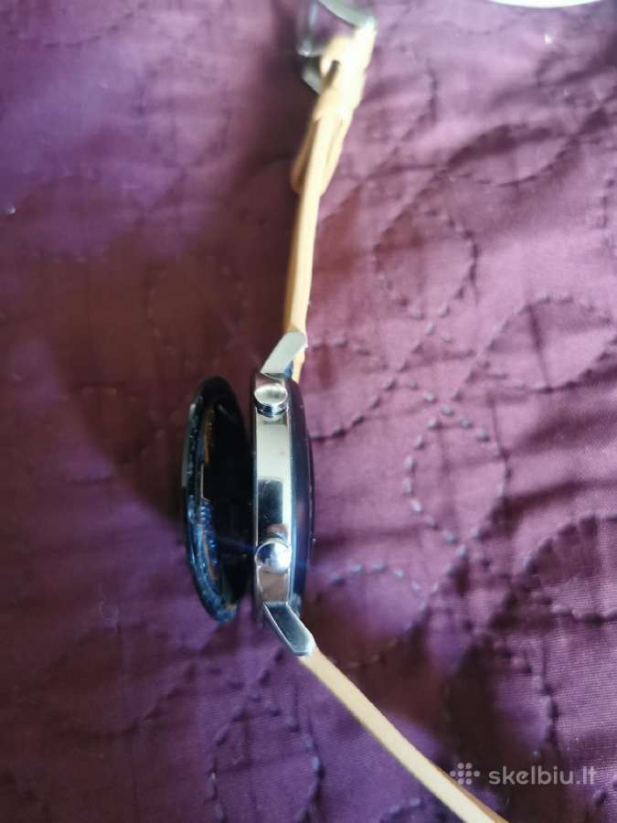 Huawei watch GT 2 laikrodis su defektu