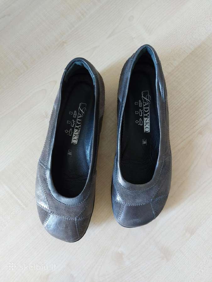Batai moterims odiniai d 38