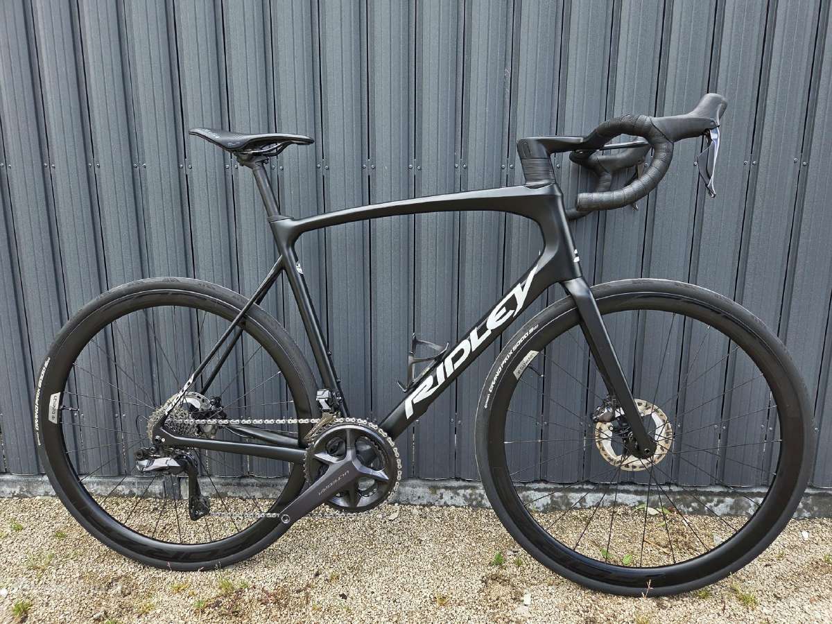 Ridley fenix slic carbon pilnas 2x12ultegra di2 L